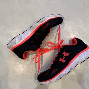 Under Armour Micro G Women's shoes size 8